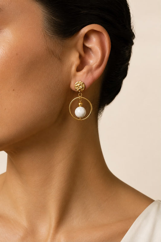 Pendientes de Howlita Blanca